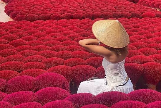 Incense Village, Hat Making & Lacquer Artisan Small Group Hanoi (with Reviews)
