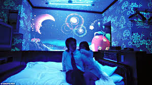 Я рекомендую alba royal hotel. Trapped Inside The Love Hotel In Japan Greedy Travelers