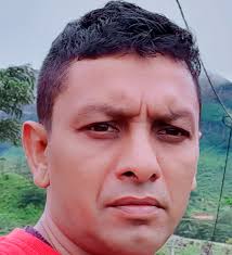 Avurudu Bundles from Pizza Hut!😍 🍕1 Signature or Lesser range Medium Pan  Pizza + 1 Fries Portion or 1 Garlic Bread + 1 Coke Cup for Rs.2000/= (Save  up to Rs.950) OR