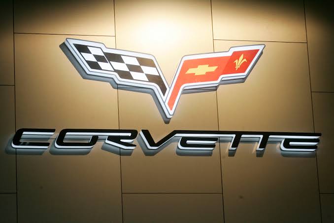 Why are Corvettes Still So Popular Years Later - MotorBiscuit