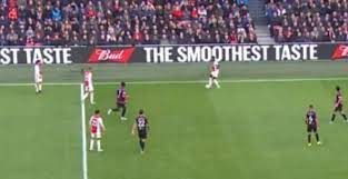Sign up or log in to your account. Humor Media Afdeling Ajax Deelt Video Met Pingpong Geluiden Na Duel Tegen Utrecht Voetbalprimeur Nl