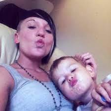 Robyn Nixon's Instagram, Twitter & Facebook