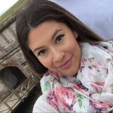 Michelle Cardona Beswick (mc_beswickxo)