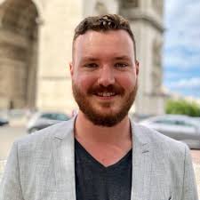 This week, our Durable team hosted three back-to-back private dinners in  downtown SLC with an incredible lineup of business owners + operators. In a  few weeks, we launch 3 peer groups —