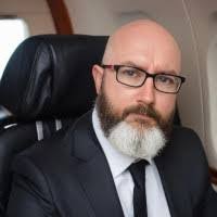 Robert Dewick's Instagram, Twitter & Facebook