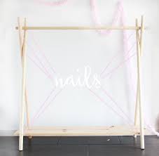 Diy Wooden Clothing Rack In 10 Yes 10 Minutes Wooden Clothes Rack Diy Clothes Rack Wooden Diy