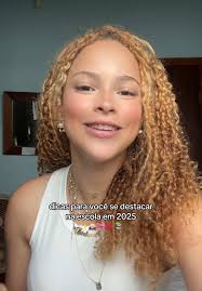 Como Ser Uma Aluna Exemplar Na Escola