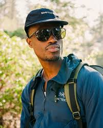 Back from the '91 Sierra Sportglass Collection Thirty-two years later the  Mono Lake is making an appearance as the same "lightweight multi-use  sunglass" with modern elements. This means that Mono Lake still