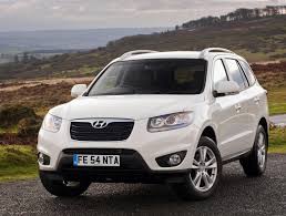 The santa fe will be directly competing against the segment leader toyota fortuner which is priced at rs.22,39,802 (2wd mt) and new santa fe is the most advanced flagship model of hyundai in india. Hyundai Santa Fe Photos And Specs Photo Hyundai Santa Fe Price And 18 Perfect Photos Of Hyundai Santa Fe