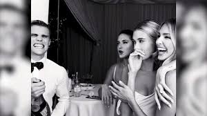 Justin bieber endlich erste fotos von haileys. Wir Zeigen Ihre Roben Hailey Bieber Hatte 3 Hochzeitskleider Video Vip De