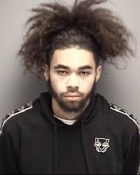 Brandon Cary's Instagram, Twitter & Facebook