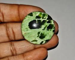 Chalcedony stone benefits