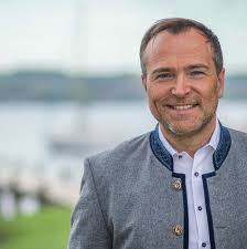 AMMERSEErenade AMMERSEErenade