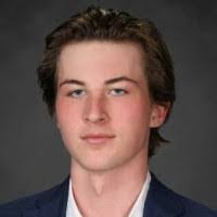 Hester Hollis's Instagram, Twitter & Facebook