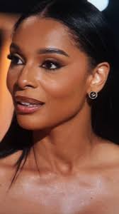 🇬🇧 English version : 💖 @lecoeurrose_association