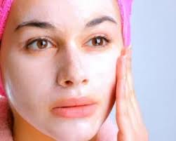 Recette De Masque Visage Coup D Eclat A La Levure Maison Recette Masque Visage Diy Masque Visage Visage