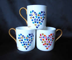 Pin By Cicasi On Let S Paint Mugs Hand Painted Mugs Painted Mugs Diy Mug Designs