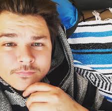 Why did my maneuverability decrease in No Man's Sky?