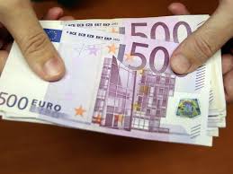 Grafik bölümü canlı akışı izlemenize ek olarak; The 500 Euro Note Is Being Taken Out Of Circulation Quartz
