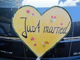 It was directed by shawn levy and was produced by robert simonds and lauren shuler donner. Just Married Schild Bildergalerie Hochzeitsportal24 Hochzeit Auto Hochzeitsauto Hochzeit