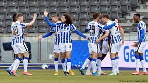 Includes the latest news stories, results, fixtures, video and audio. Bundesliga Hertha Berlin In Quarantine As Dfl Issues Covid 19 Warning Sports German Football And Major International Sports News Dw 16 04 2021