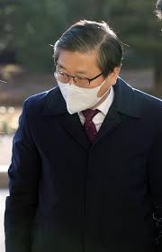 Lh 직원들이 땅투기를 했던 시기는 변창흠 국토부 장관이 lh사장으로 재임하던. ë³€ì°½í  ì¼ê° ëª°ì•„ì£¼ê¸° ì˜í˜¹ 3ë…„ ì „ì—ë„ ë˜'ê°™ì•˜ë‹¤