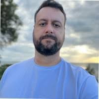 100+ "Tomaszewski" profiles