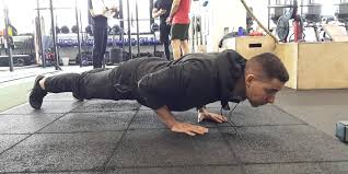 Aneh,sekarang adikku sudah tak menjerit lagi cuma dia agak meringis,mungkin masih terasa sakit. Pushups Floor Otot Yang Mana Otot Jenis Pushups Bagaimana Untuk Melakukan Senaman
