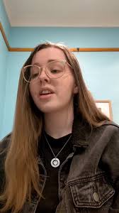 Zoe Thomas (@zoethomas45)