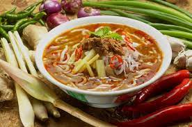 Masakan ini sangat digemari di semua kalangan masyarakat baik di sumatera barat, indonesia juga di malaysia khususnya di negeri sembilan. 17 Makanan Tradisional Malaysia Popular Patut Dah Cuba Saji My