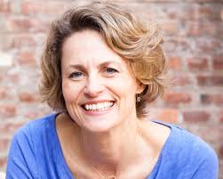 Claudia Nelson's Instagram, Twitter & Facebook