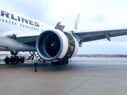 It is the world's largest twinjet. Japan Airlines Boeing 777 200 Experienced An Inflight Engine Failure