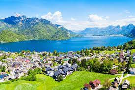Deze camping aan de wolfgangsee is een ideale uitvalsbasis voor tripjes naar onder andere salzburg en bad ischl. Camping Am Wolfgangsee Finde Die Top Campingplatze Pincamp By Adac