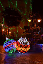 Esferas En La Villa Iluminada Atlixco Puebla Mexico Atlixco Puebla Mexico Tradiciones Navidad