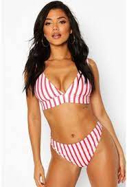 Realizzati in innovativi tessuti ad asciugatura rapida, questi classici dello stile da spiaggia danno vita a una silhouette pulita. Costumi Da Bagno Acquista Costumi Da Bagno Da Donna Online Boohoo