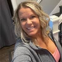 Cindy Mulford's Instagram, Twitter & Facebook