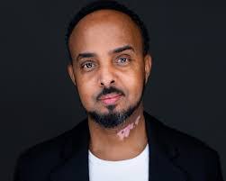 Larry Egan's Instagram, Twitter & Facebook