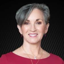 strongertogether #bravaawards #nawbosd #nawbo #celebrate #success  #womenbusinessowners #risingstar #thankyou #grateful #community #support  #tedxspeaker #bestsellingauthor #physician…