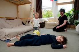 Because in case you missed it, in an appearance on the british tv show 'this morning', little ostara took center stage when she stared at the . Evicted From Their Home The Off Grid Family Whose Feral Kid Urinated On This Morning Studio Floor Mirror Online