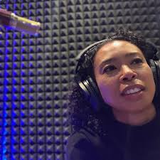 Getting shaker tracks down with daughter Sophia