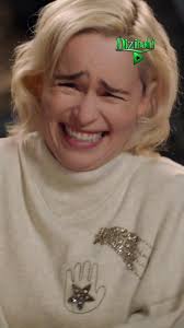 Anya Chalotra, Freya Allan and Joey Batey reads book of The Witcher 📖  Yennefer, Ciri ve Jaskier, Witcher kitabını okuyor 🙃📢 . . . . . . . . . .  . . . . #