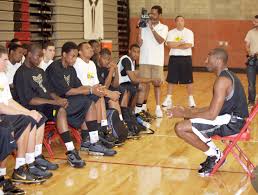 Born and raised in compton. Ballislife Kobe Speaking At A 2007 Nike Camp With Klay Thompson Demar Derozan Facebook