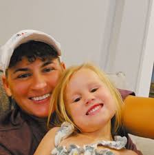 Update: If you see this dog, please contact his previous owner at number in  pic below asap so she can come get him (he should go to her… hopefully)!  🙏🏻🤞🏻 On North