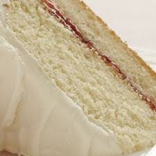 Strawberry Vanilla Cake Add A Little Strawberry Zing To The Comfort Of Duncan Hines French Va Strawberry Vanilla Cake Strawberry Cake Recipes Cake Mix Recipes