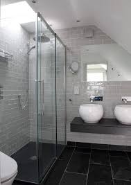 This bold, black hexagon tile provides a conventional, simplistic design that's so versatile and stunning. 40 Grey Slate Bathroom Floor Tiles Ideas And Pictures 2021