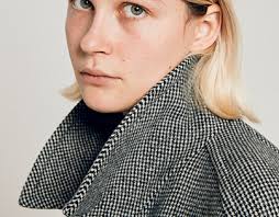 Backus Barena Projects :: Photos, videos, logos, illustrations and branding  :: Behance