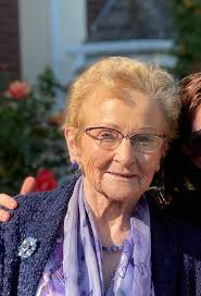 Death Notice of Madge (Margaret) Kinahan (née Morrow) (Malahide, Dublin)