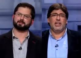A las 08.00 horas de este jueves comenzó el debate de los precandidatos presidenciales de chile vamos, sebastián piñera, manuel josé ossandón y felipe kast. 5vegpszupcs0am