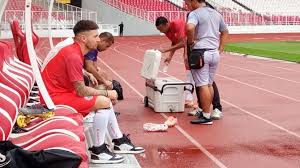 Pemenang lelang ini adalah haykal fariz yang memiliki akun instagram (@hyklfrz). Pelatih Persija Ungkap Alasan Tak Mainkan Marc Klok Di Piala Gubernur Jatim