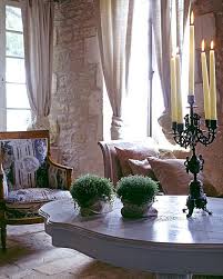 Dominique Sollier A L Ile De Re Galerie Photos D Article 14 16 Maison En Provence Deco Campagne A La Francaise Decoration Francaise